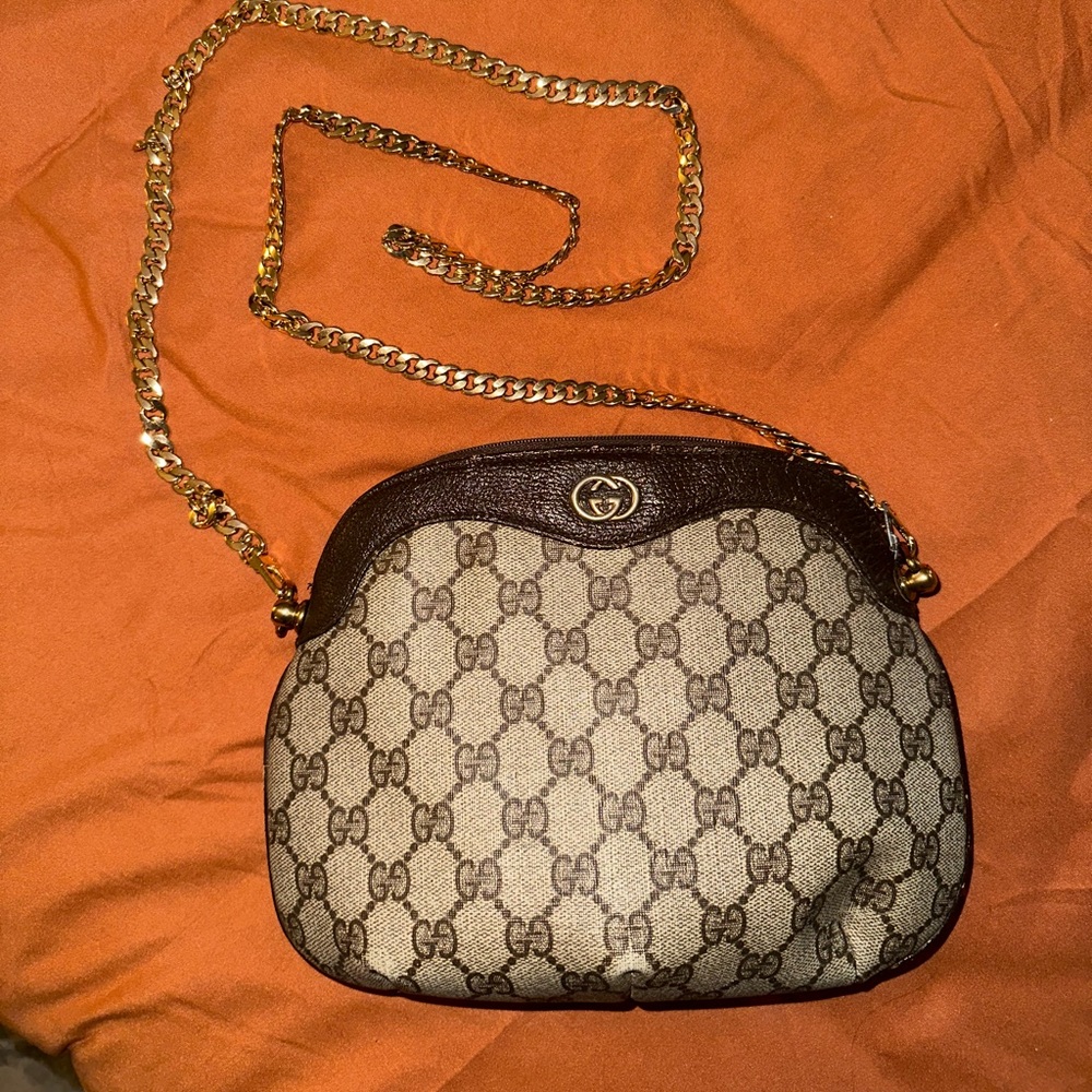 Vintage Gucci crossbody